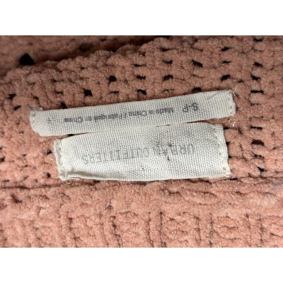 Urban Outfitters Cable Knit Cropped Sweater Womens Size S Dusty Rose Oversized - Picture 3 of 7